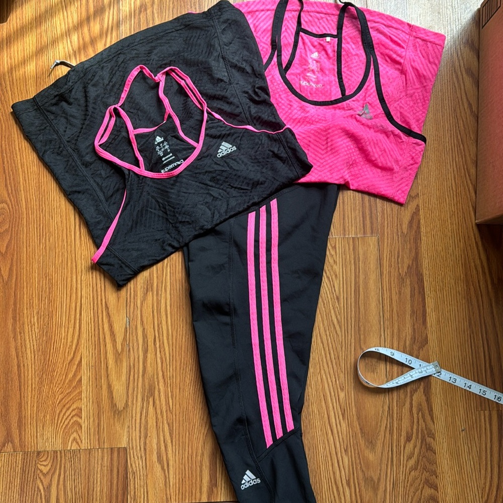 adidas workout leggings and 2 tanks xs-s